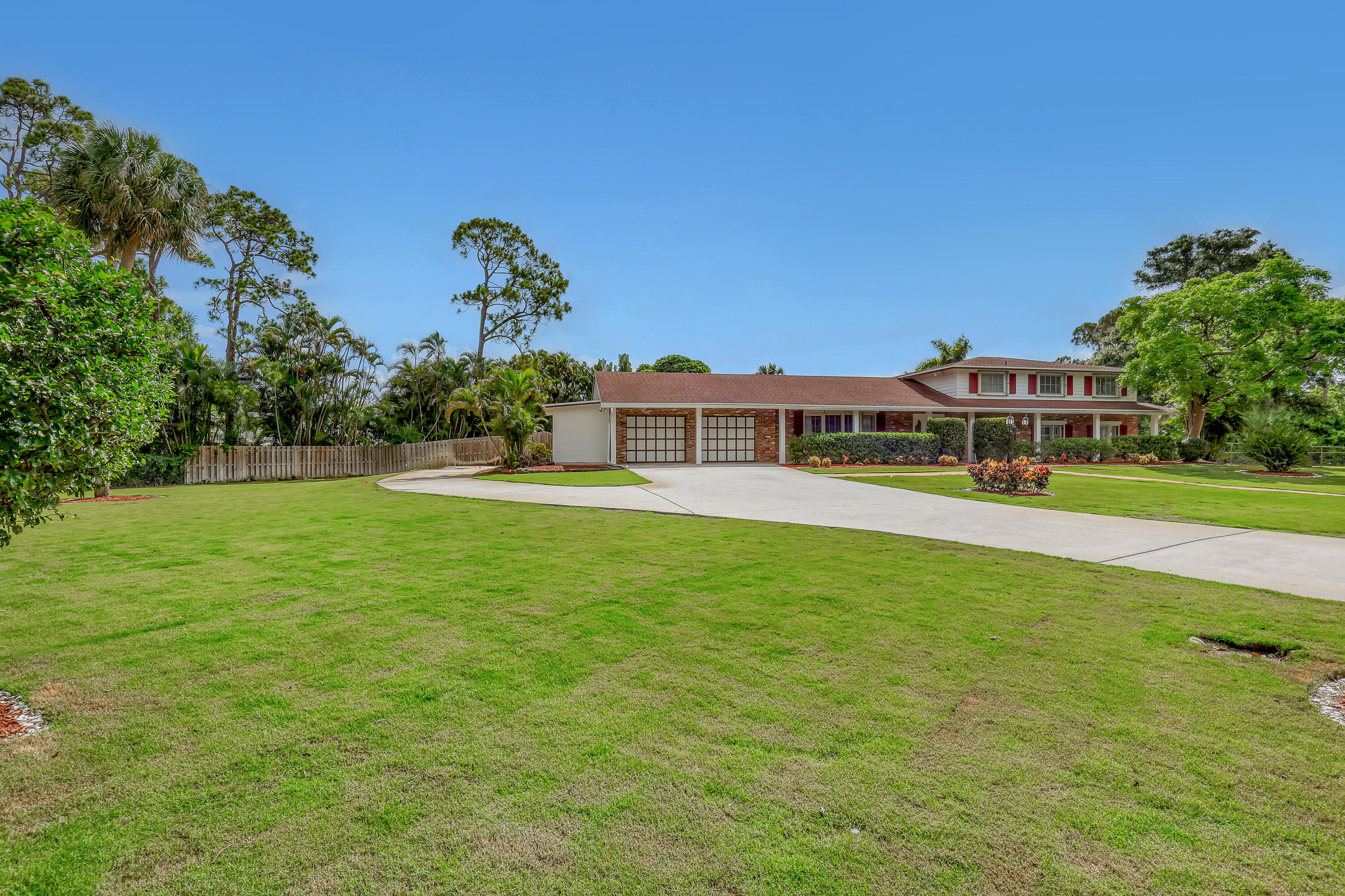 852 Palo Verde Court