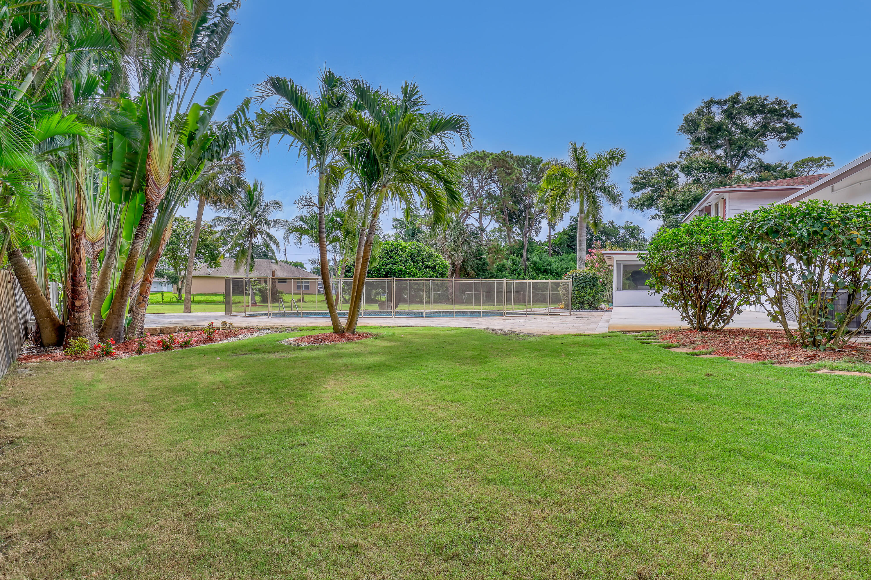 WOODLAND TERRACE 3 - Residential