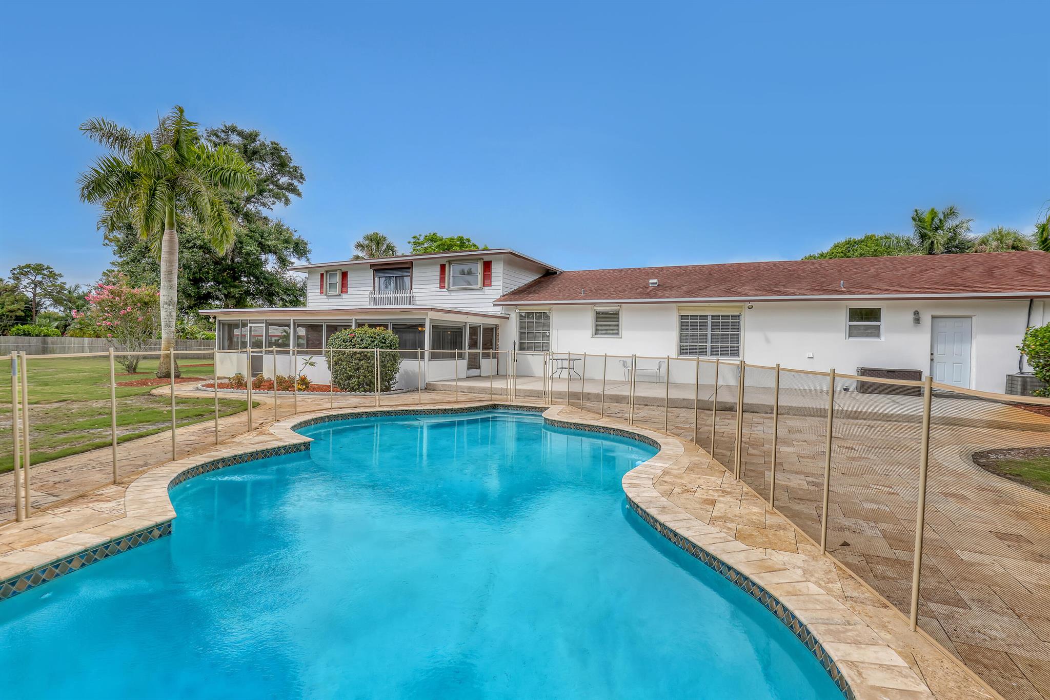 WOODLAND TERRACE 3 - Residential