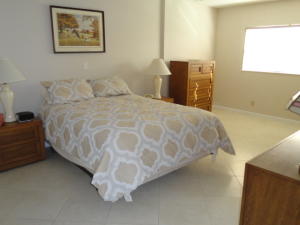 ESSEX AT POINCIANA CONDO - Residential