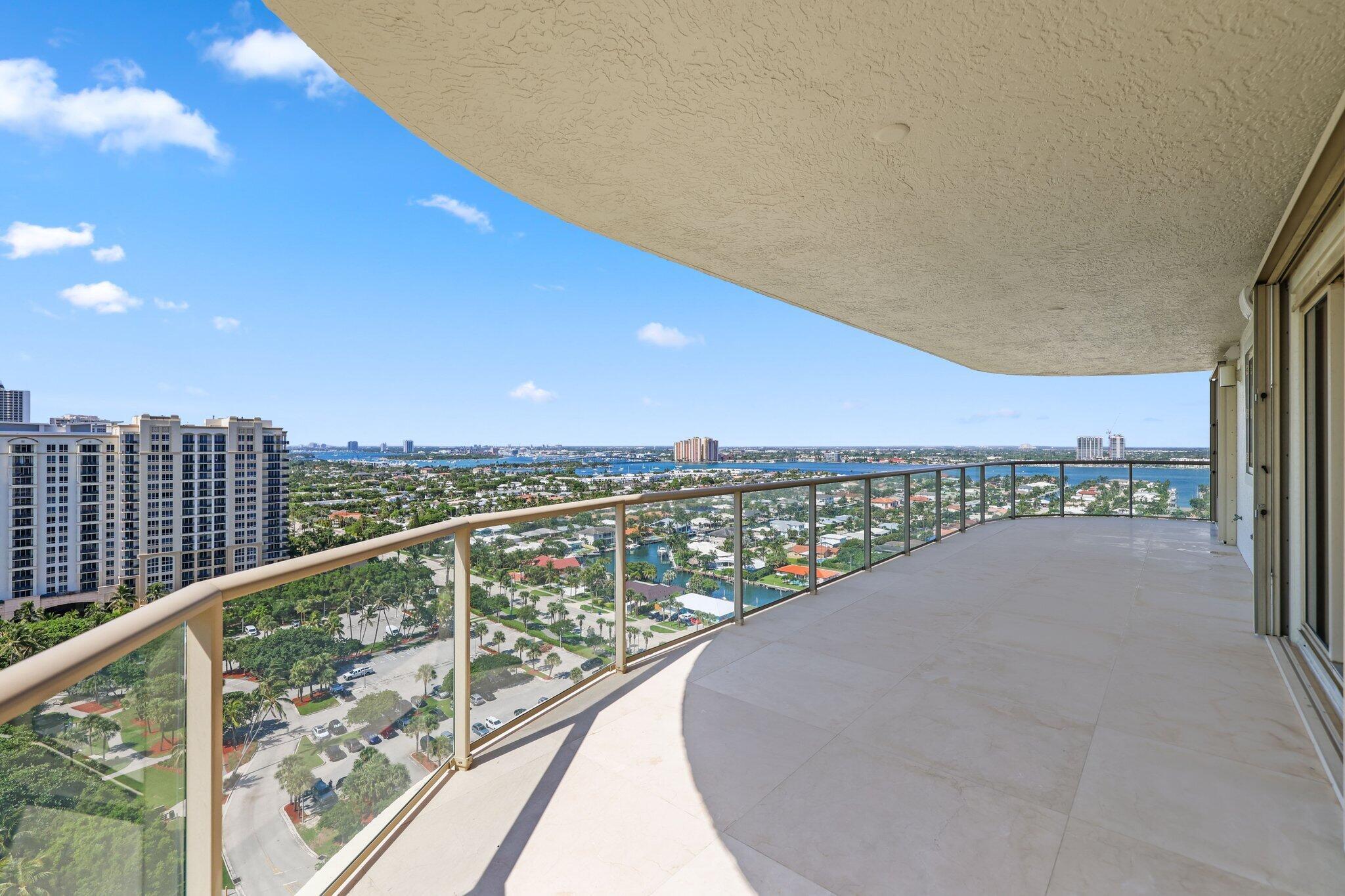 OASIS SINGER ISLAND CONDO - Residential