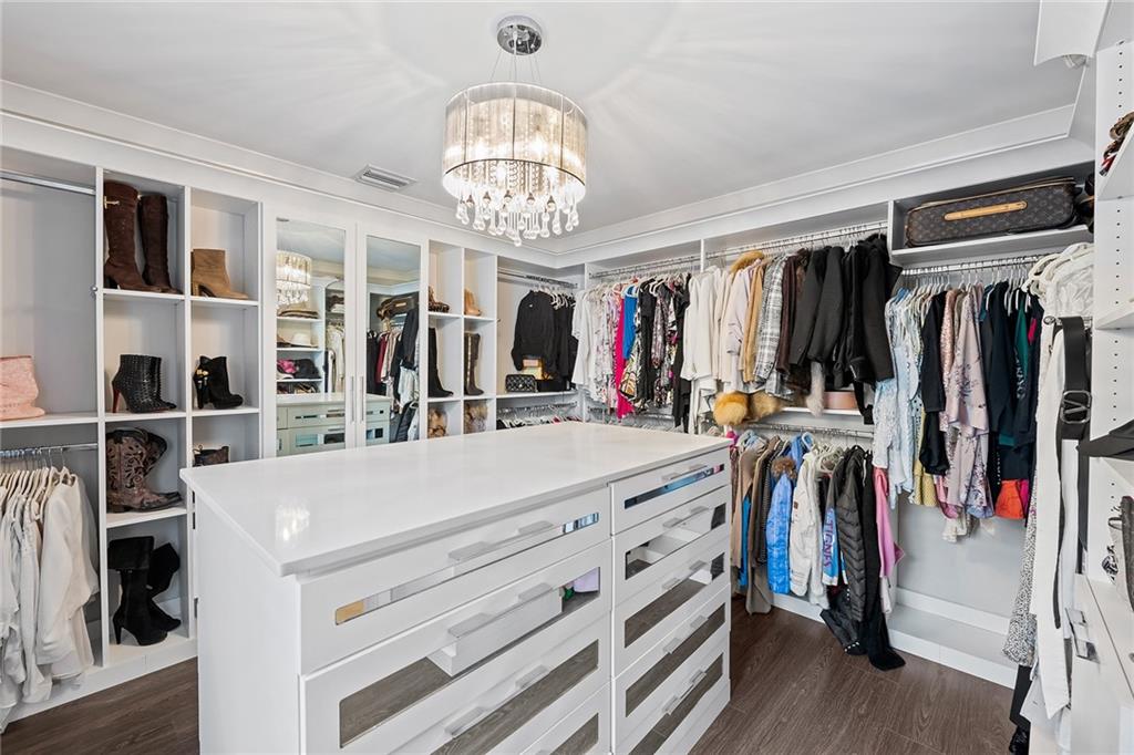 BEL-AIR - Residential