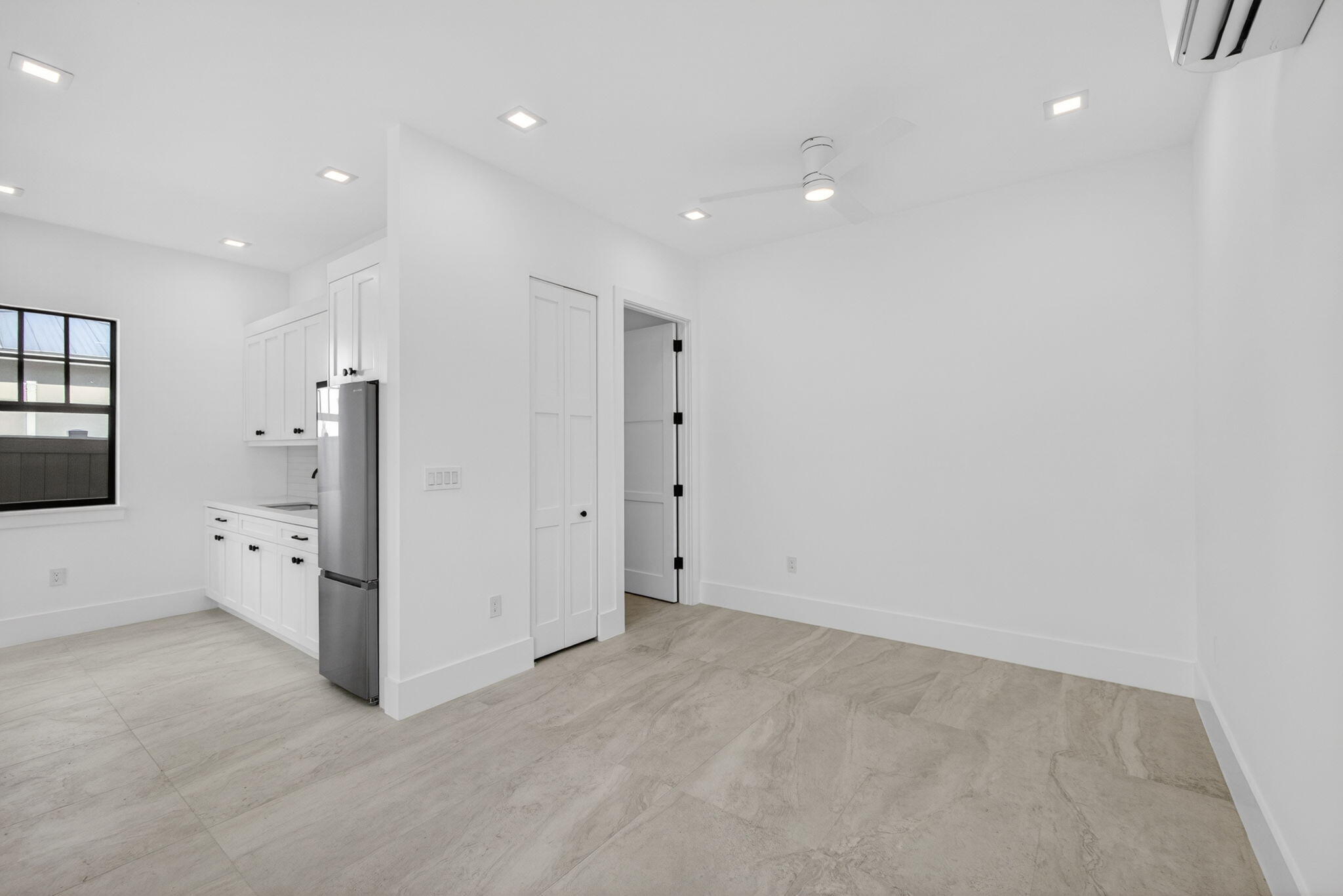 PINEAPPLE PARK - Residential