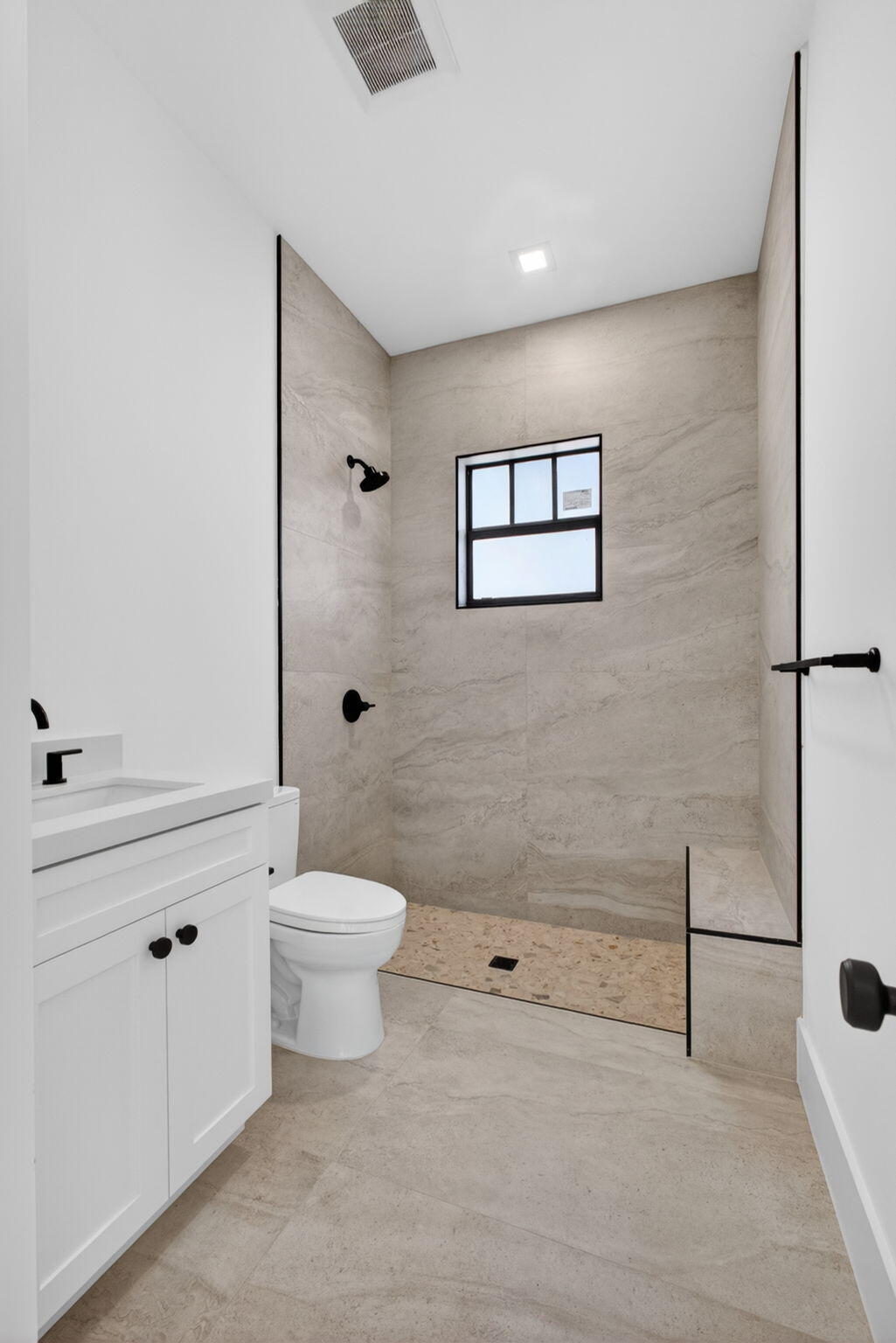 PINEAPPLE PARK - Residential