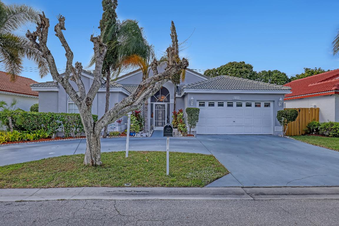 4941 Broadstone Circle