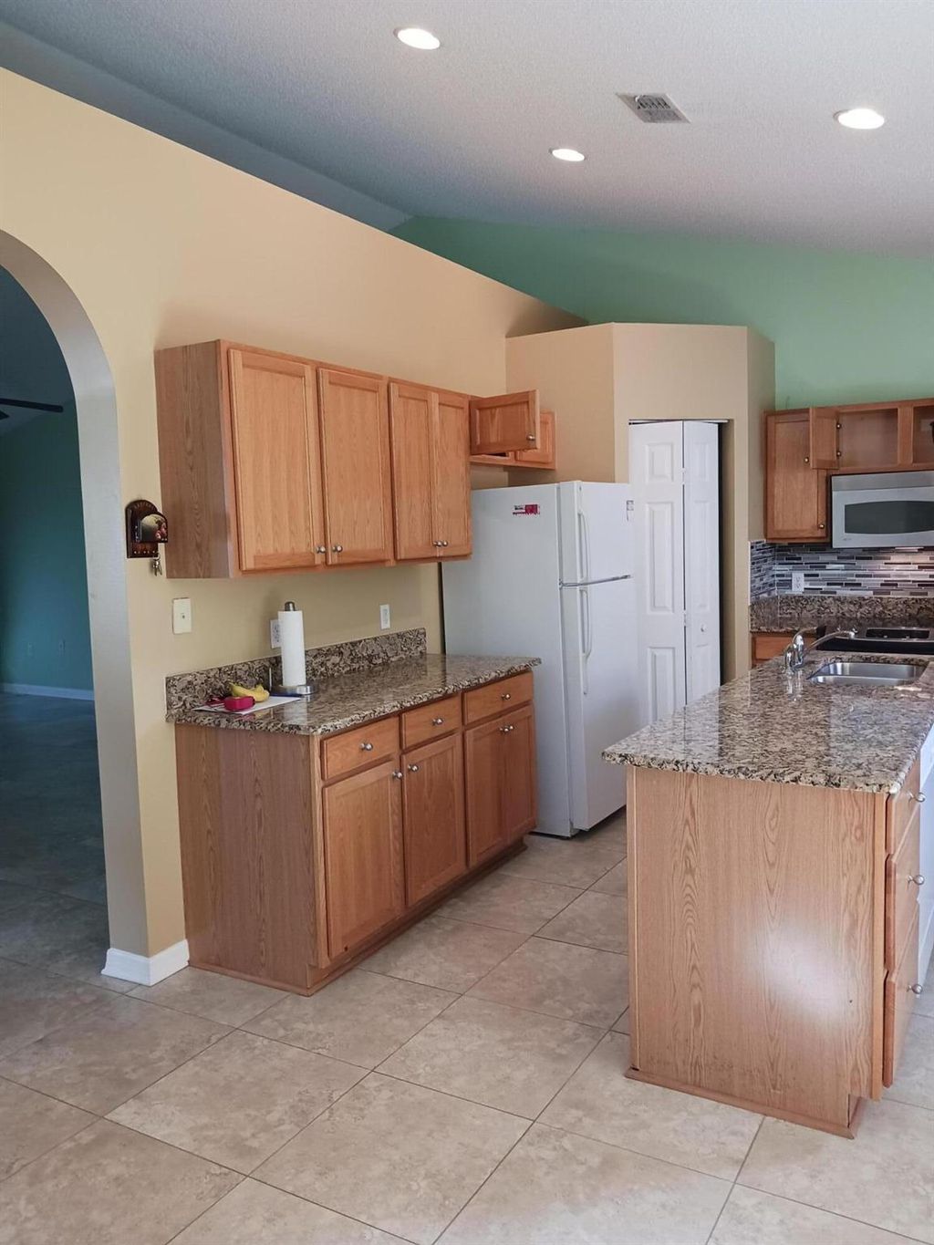 Photo of 124 SW Sea Lion Road, Port Saint Lucie, FL 34953 (MLS # R11043365)