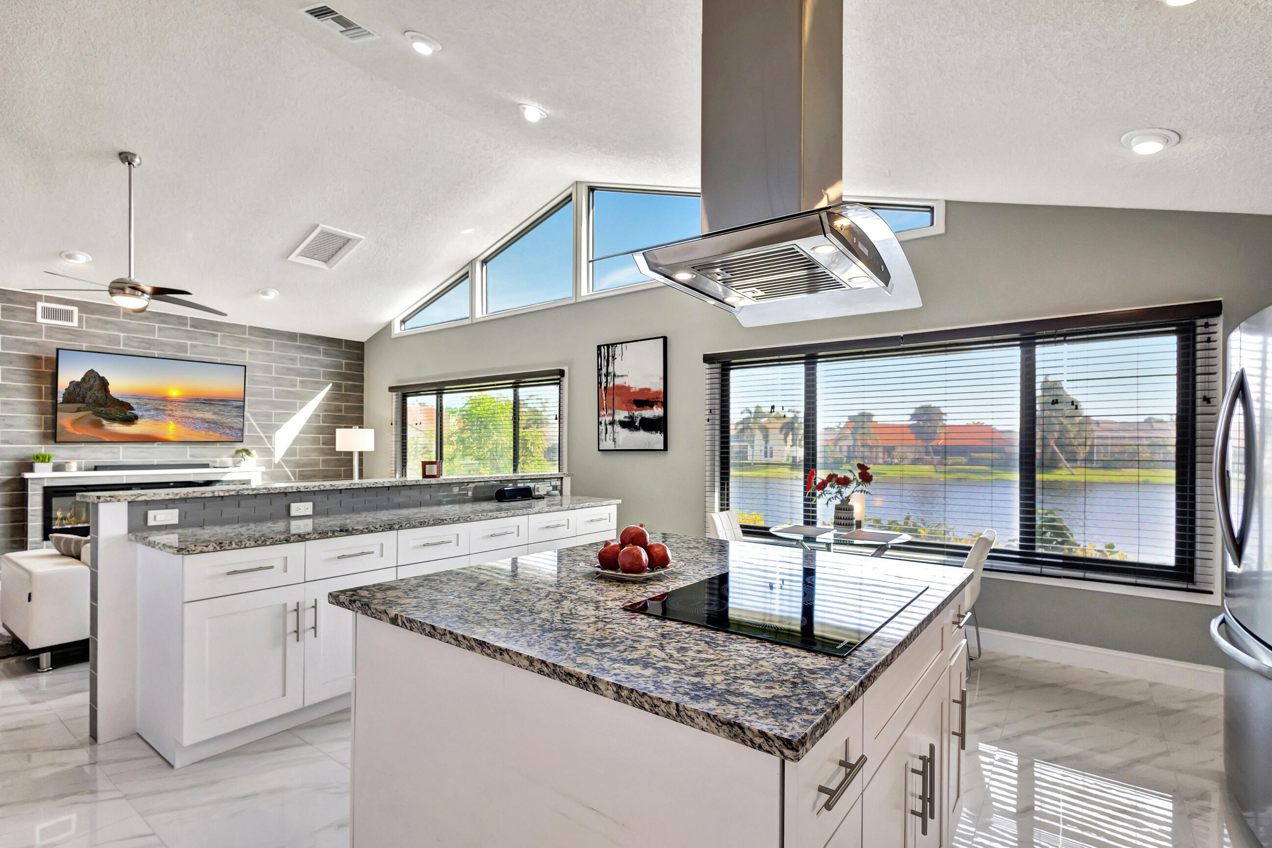 FRENCHMENS LANDING - Residential