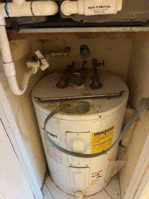 KINGS POINT FLANDERS CONDOS - Residential