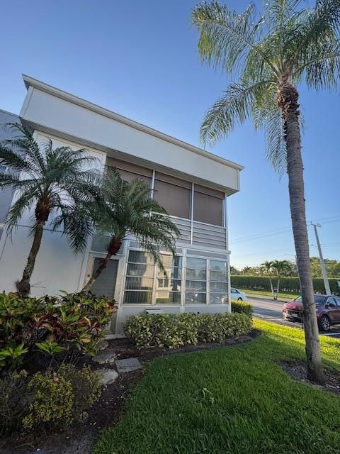 Tiny photo for 107 Flanders, Delray Beach, FL 33484 (MLS # B26015510)