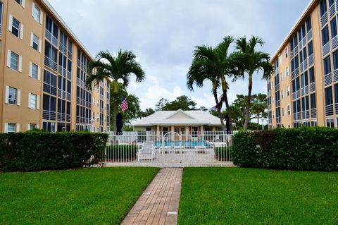 A home in North Palm Beach