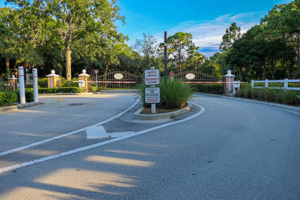 Photo of 2119 SW Danforth Circle, Palm City, FL 34990 (MLS # R11005746)