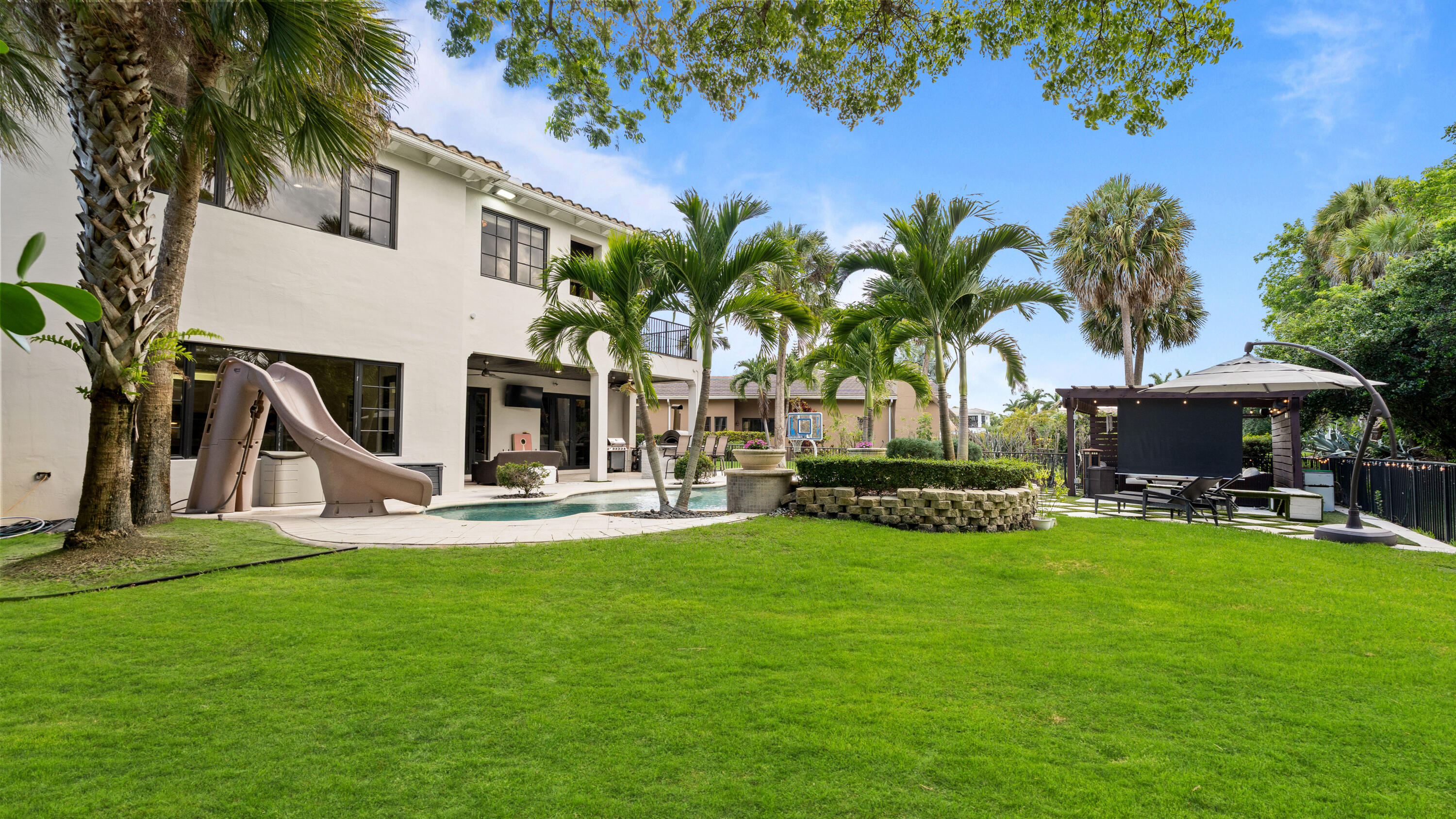 Parkland Golf and Country - Residential