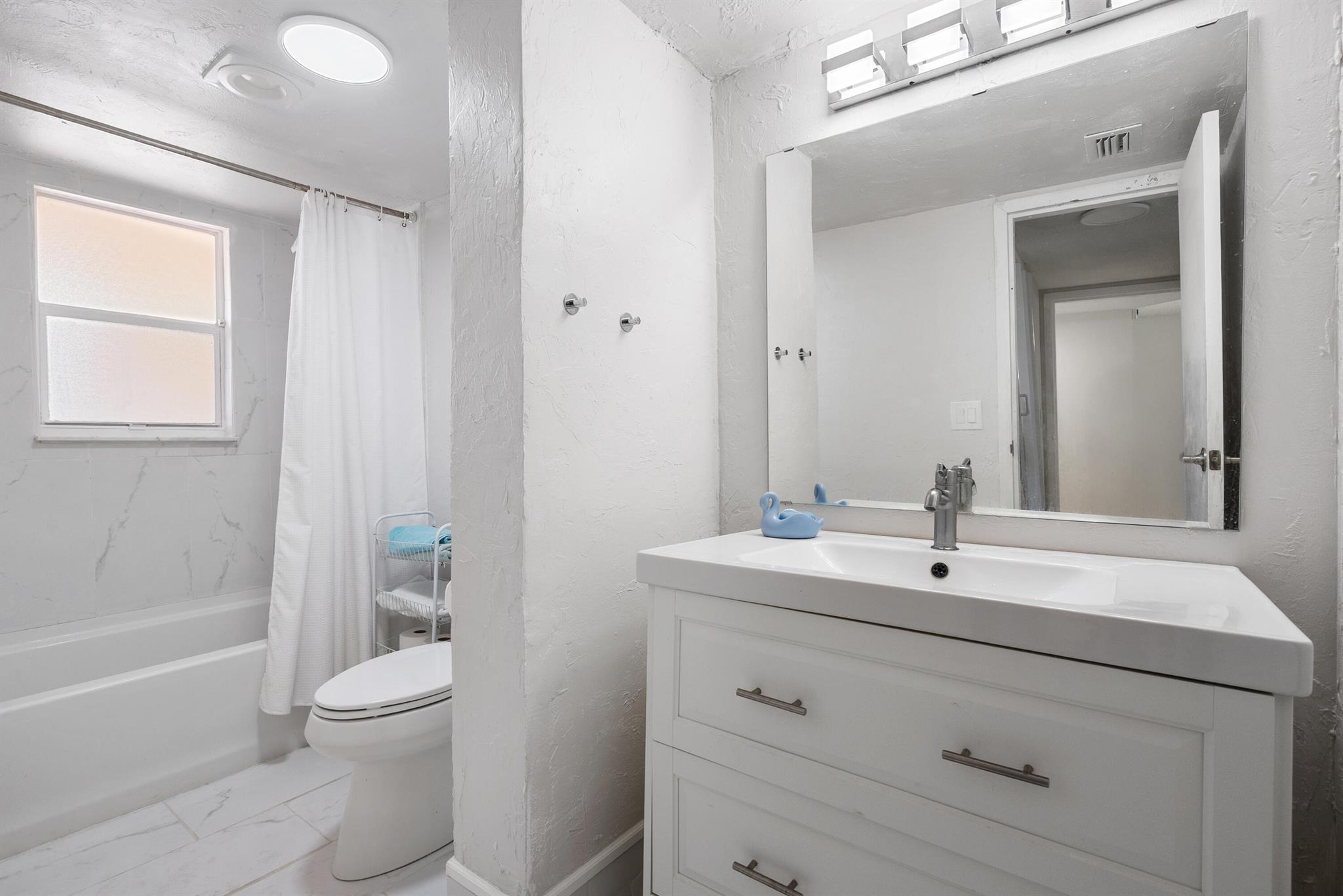 POINCIANA PLACE COND 1,2, - Residential