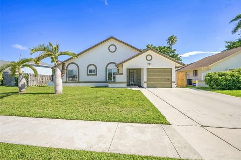 22533 Swordfish Drive Boca Raton FL 33428