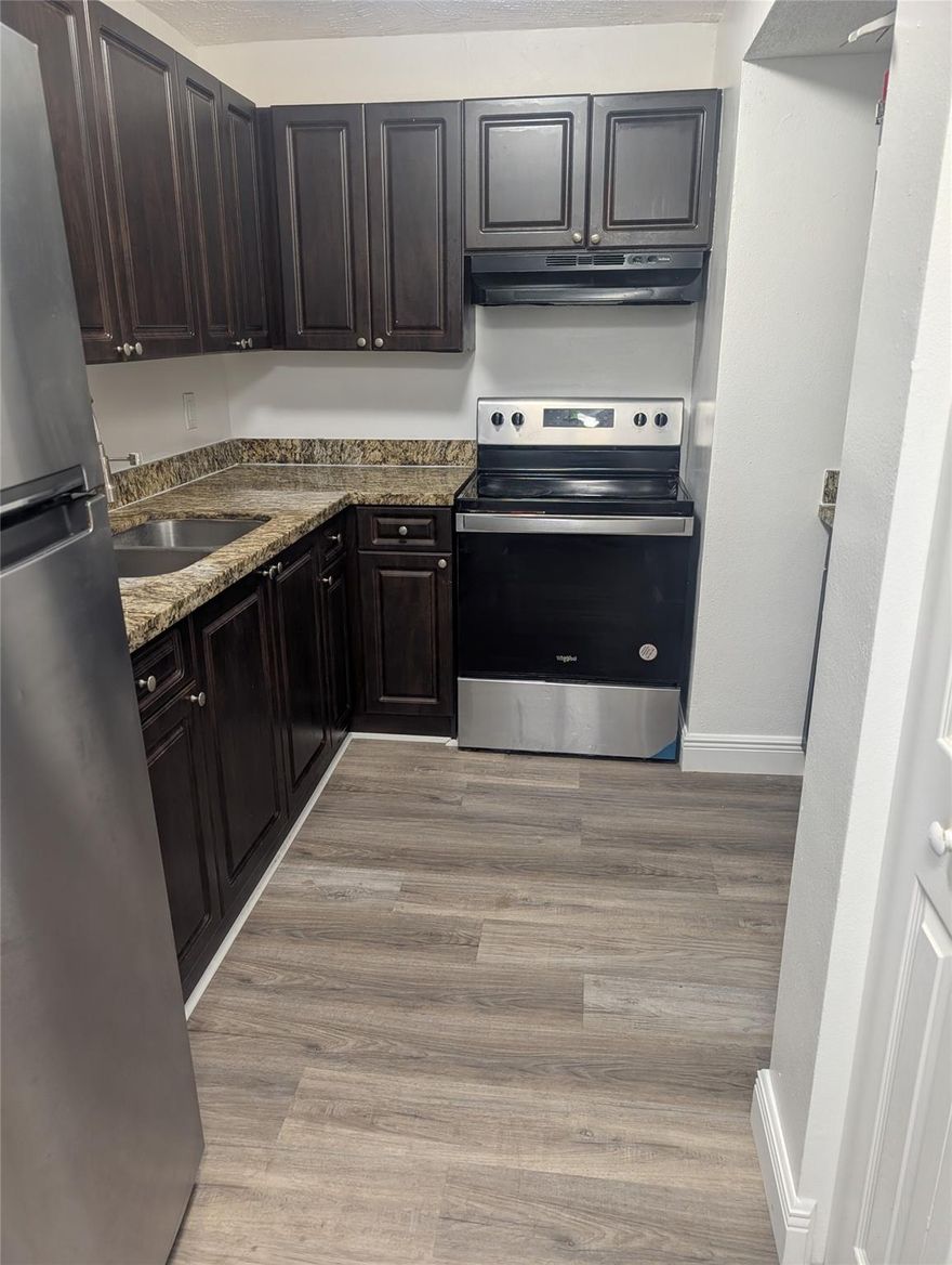 RENT THIS MONTH, REST OF DECEMBER FREE!**$995 SECURITY + 1ST MONTH move-in!**(based on income/credit approval). HUGE 1,400 square foot 3 bedroom, 2 bathroom unit available for IMMEDIATE occupancy in the most desirable rental community in Sunrise, Lush Apartments. Property & unit features include Central AC, newer flooring, updated kitchen, microwave & cabinetry, newer appliances, large closets with ample space and spacious living room. Washer/Dryer in unit and private balcony. Utilities include water/trash, sewer, parking, internet/cable. Easy access to Oakland Park Blvd and major highways. **EASY TO SHOW on LOCKBOX*Schedule through SHOWING TIME**$95 application fee per tenant, $120 married couple. No HOA. Housing vouchers welcome. Our streamlined approval process makes everything a breeze