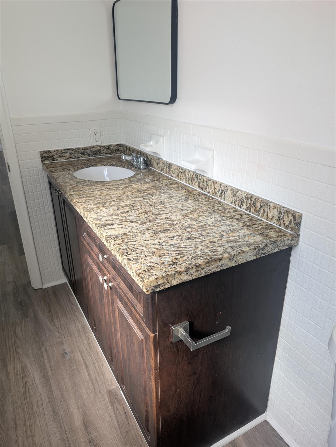 LUSH APARTMENTS - Residential Lease