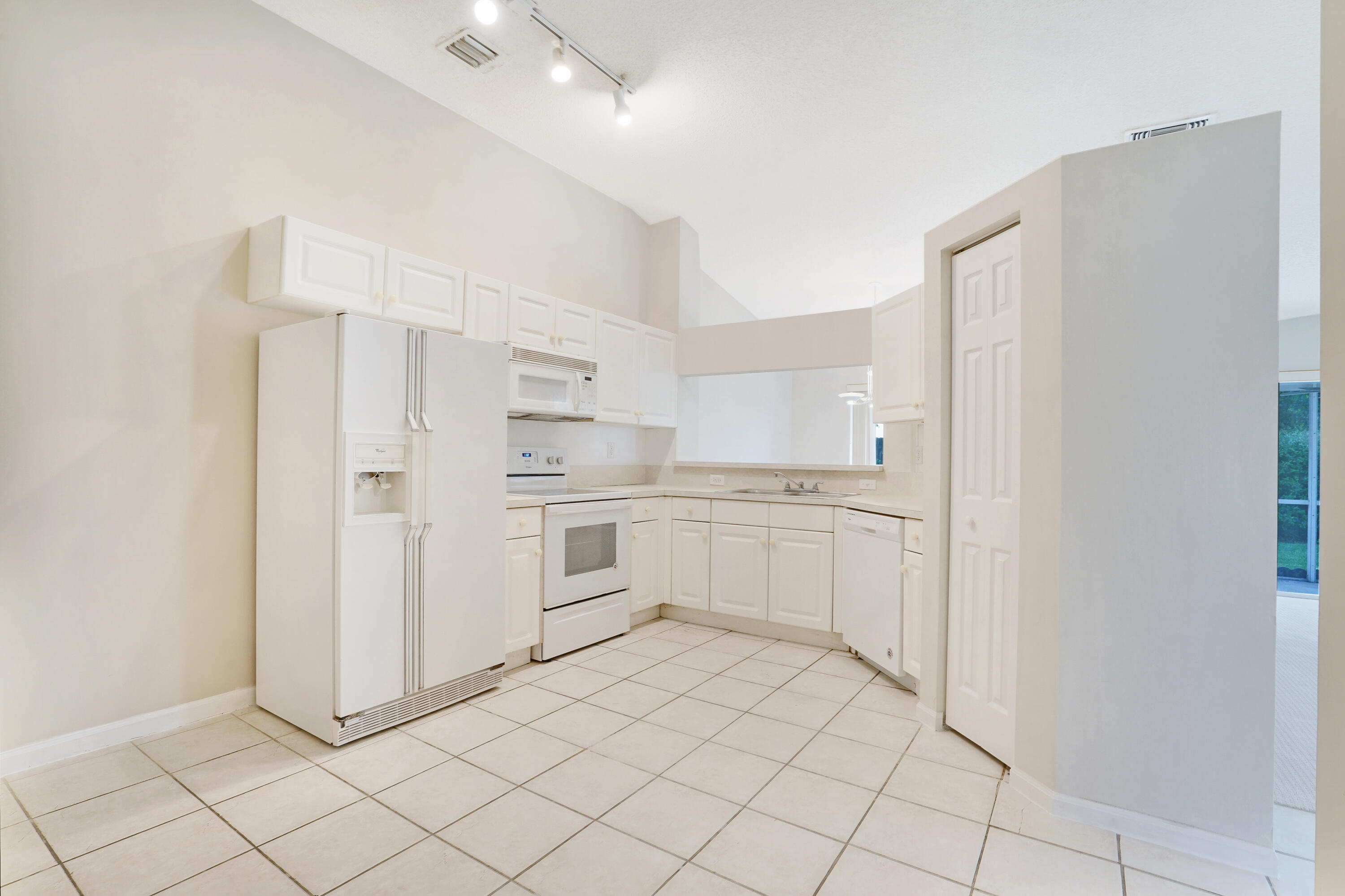 LAZNICKA PLAT 1 - Residential