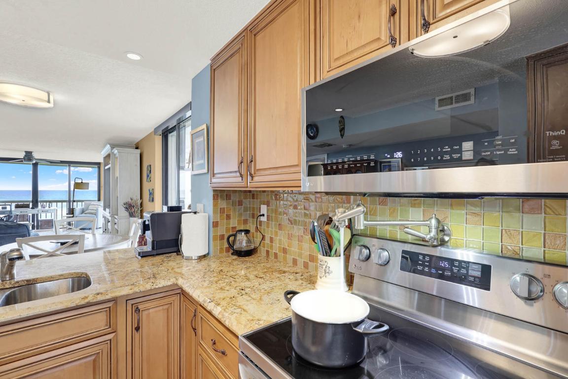 OCEANA SOUTH CONDOMINIUM II - Residential