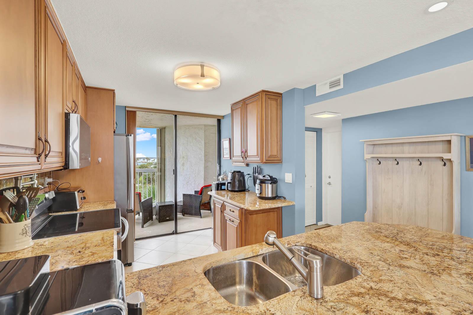 OCEANA SOUTH CONDOMINIUM - Residential