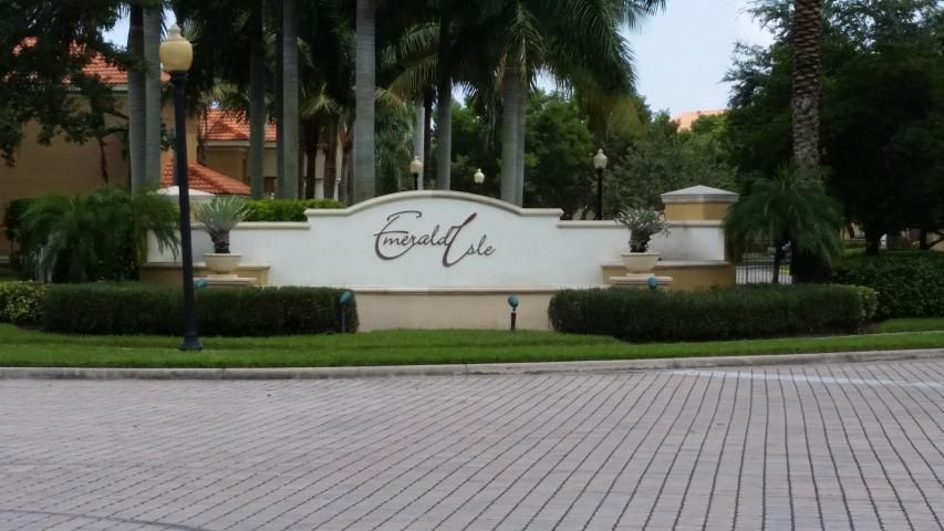 EMERALD ISLE AT LAGUNA LA - Residential Lease