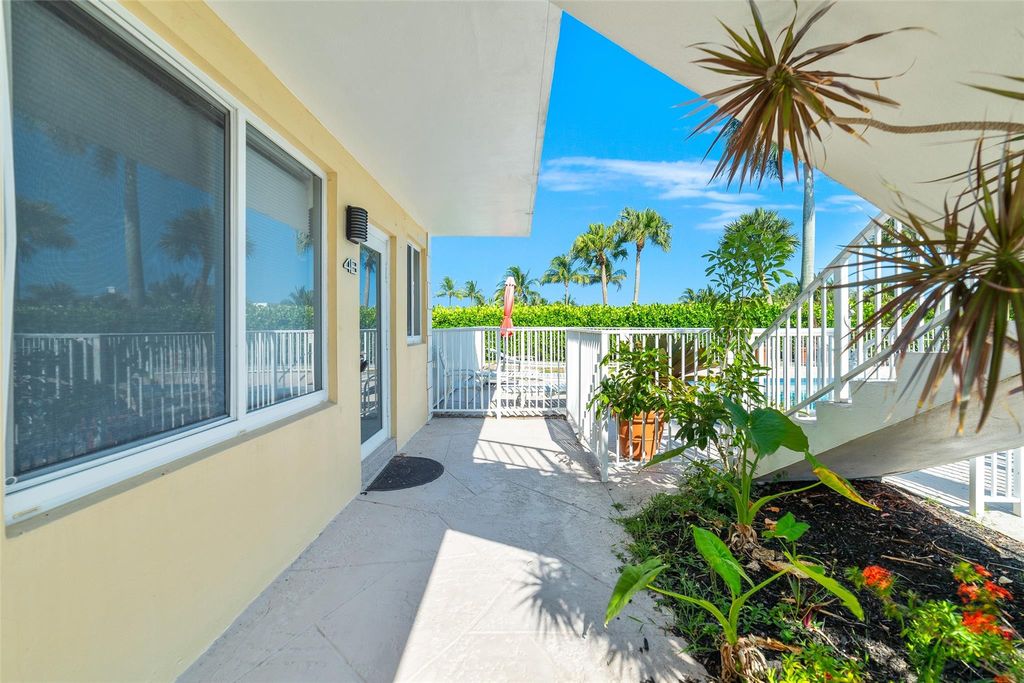 Photo of 3912 NE 22nd Avenue #B4, Fort Lauderdale, FL 33308 (MLS # F10502920)