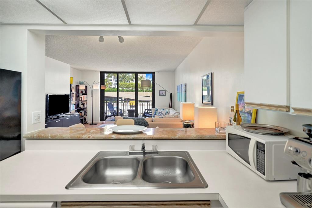 BRICKELL KEY II CONDO - Residential