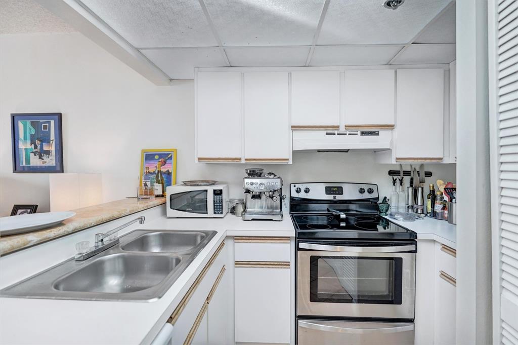 BRICKELL KEY II CONDO - Residential