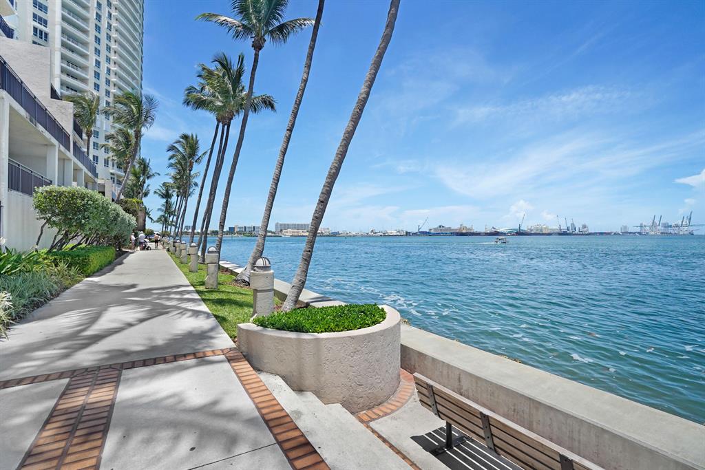 BRICKELL KEY II CONDO - Residential