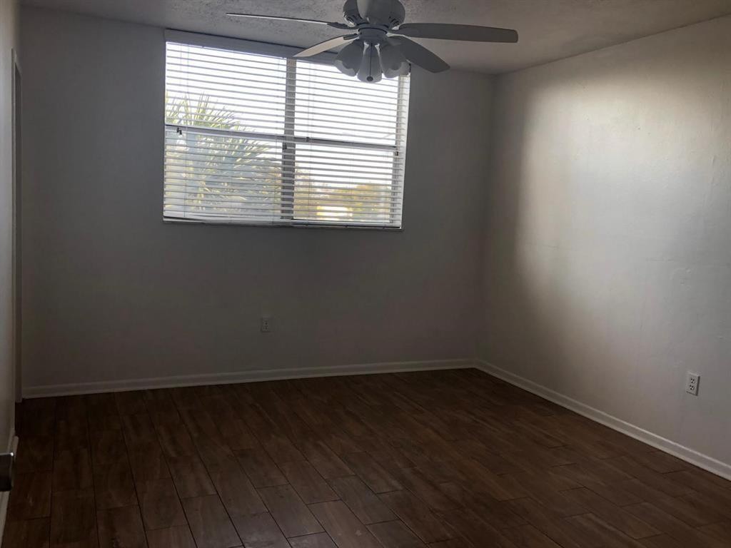 COURTYARDS OF BROWARD - Residential