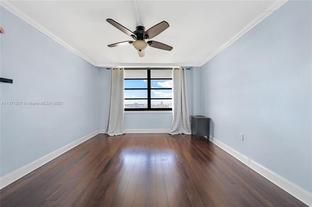 Commodore Plaza Condo - Residential Lease