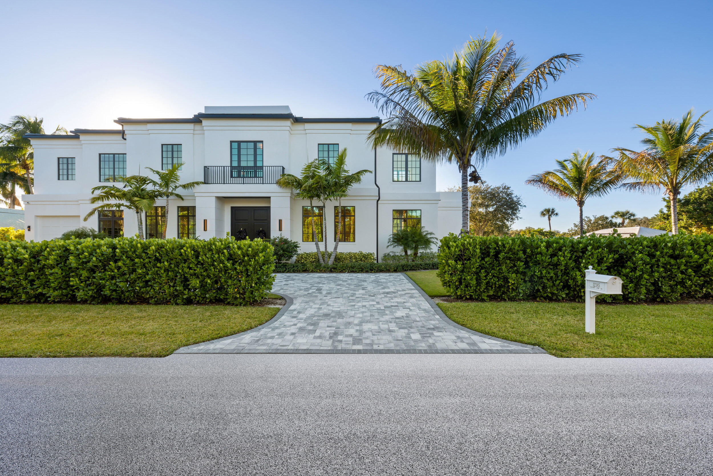 12385 COCONUT ROW Road