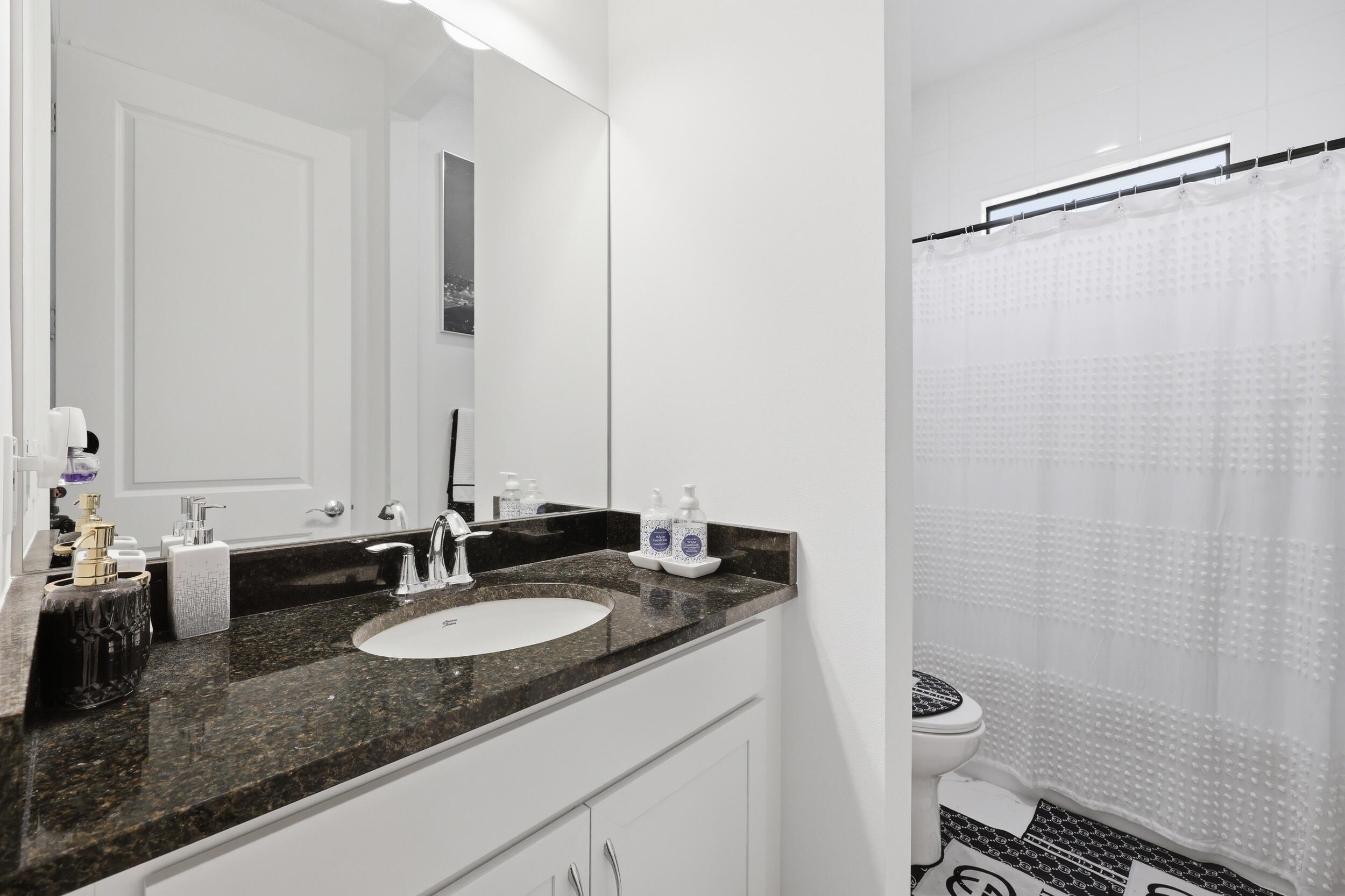 CRESSWIND PALM BEACH - Residential