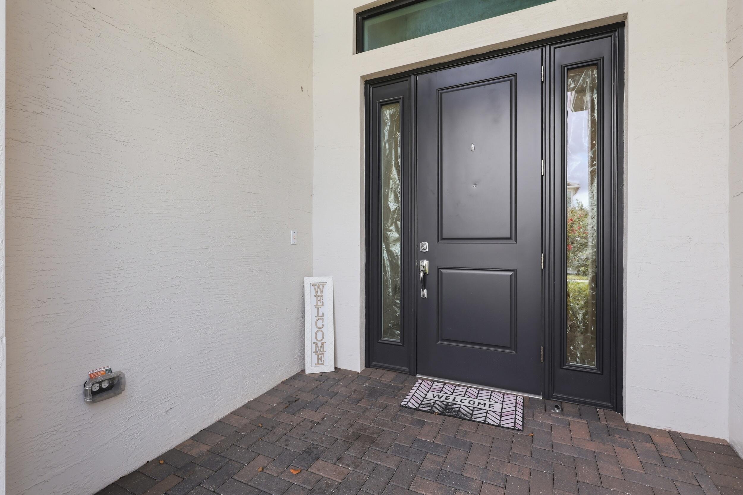 5395 Saint Vincent Lane