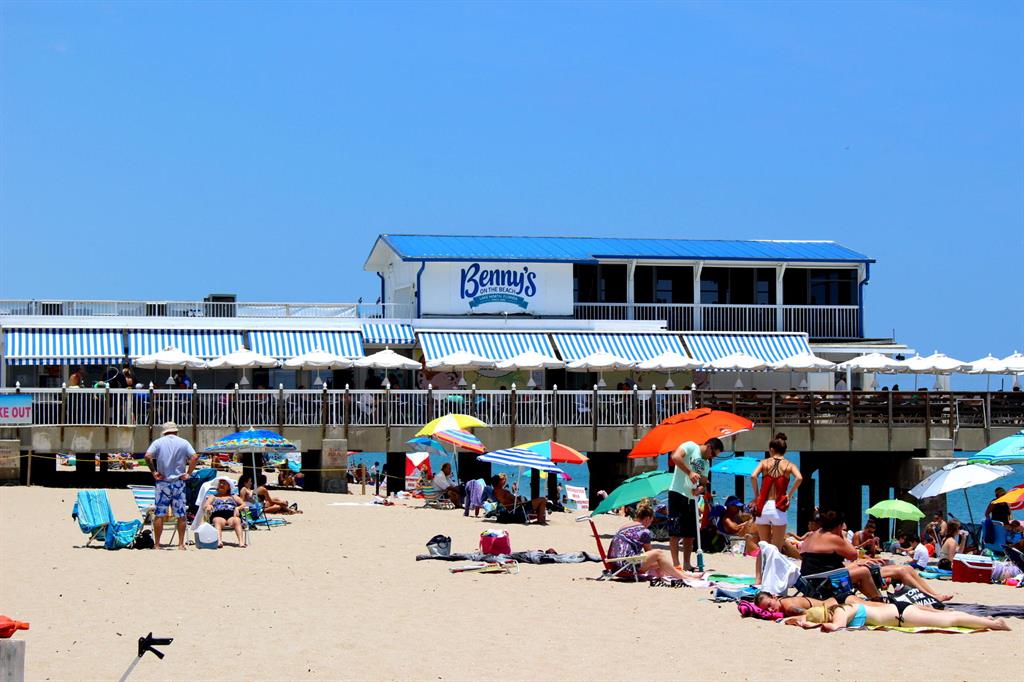 NORTH LAKE WORTH - Residential