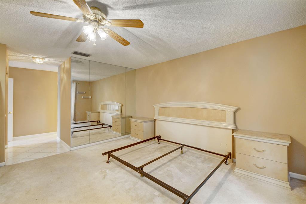 HORIZONS OF BOCA LAGO CONDO - Residential