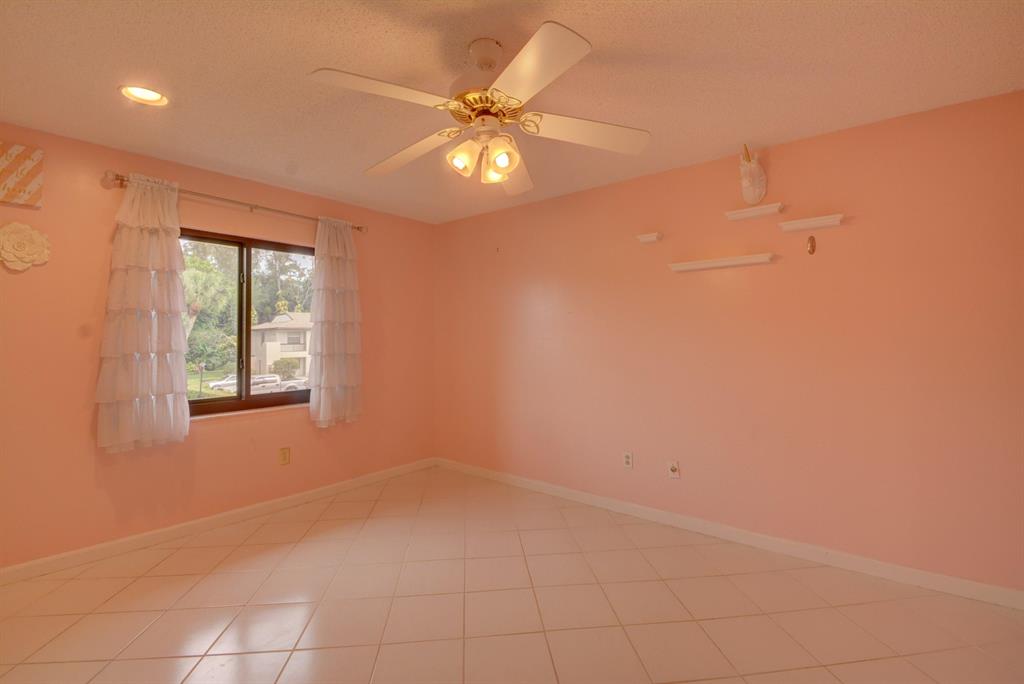 HORIZONS OF BOCA LAGO CONDO - Residential