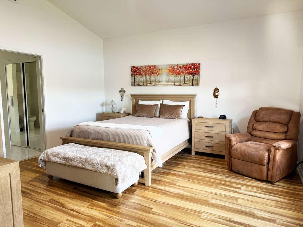 SARATOGA AT ROYAL PALM 5 - Residential