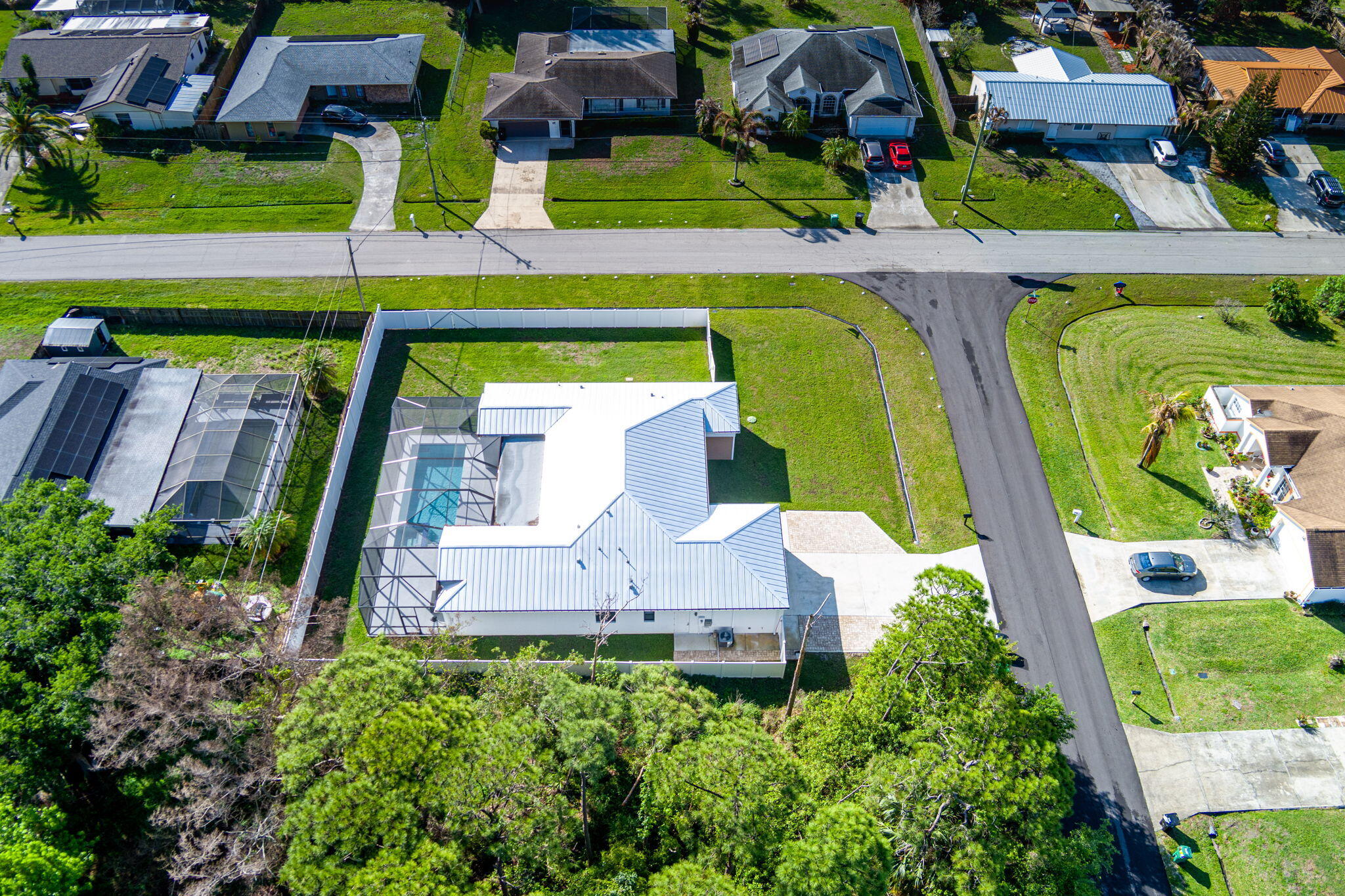 PORT ST LUCIE-SECTION 03- BLK 272 LOT 17 (MAP 34/3 - Residential