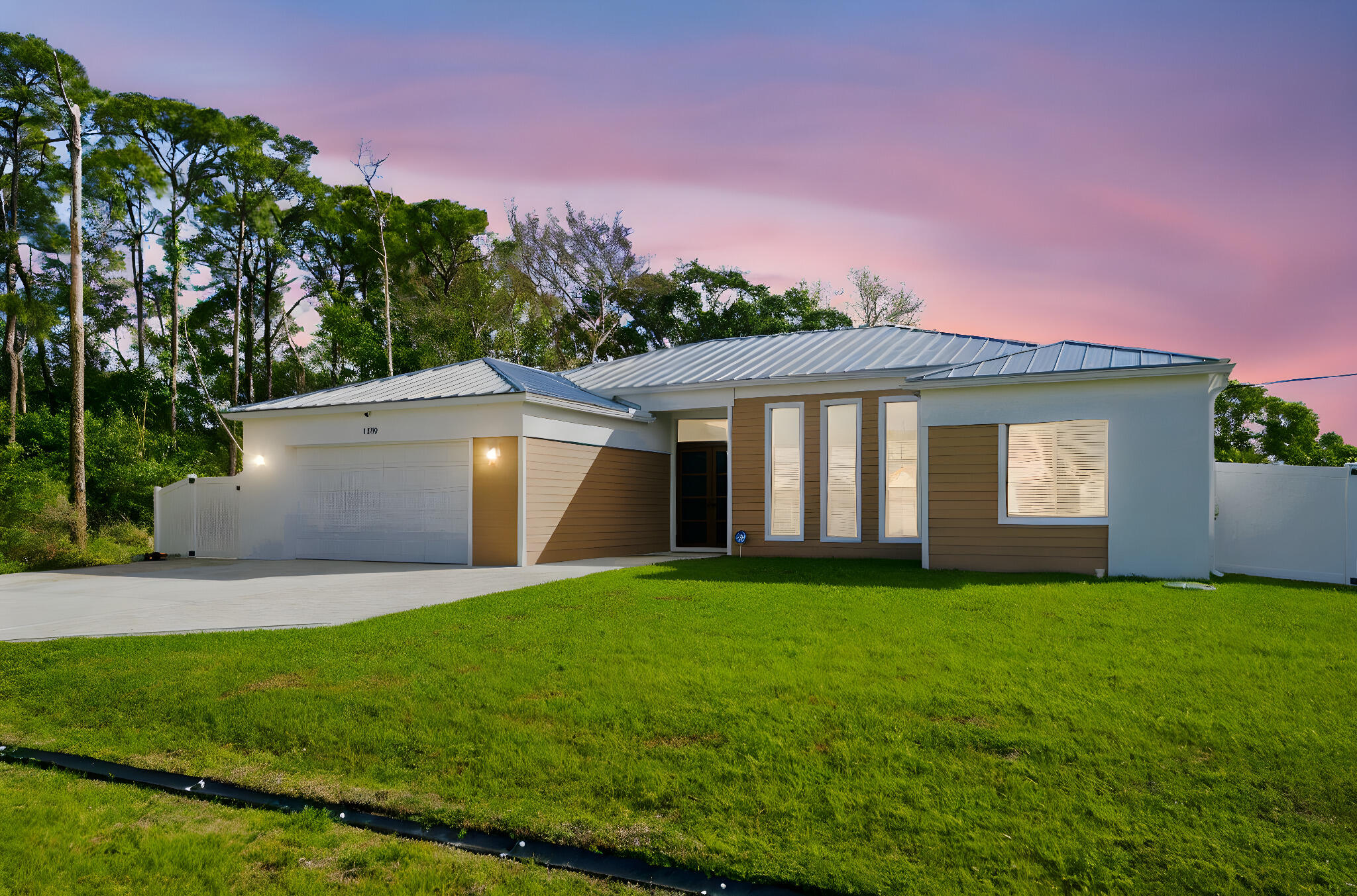 PORT ST LUCIE-SECTION 03- BLK 272 LOT 17 (MAP 34/3 - Residential