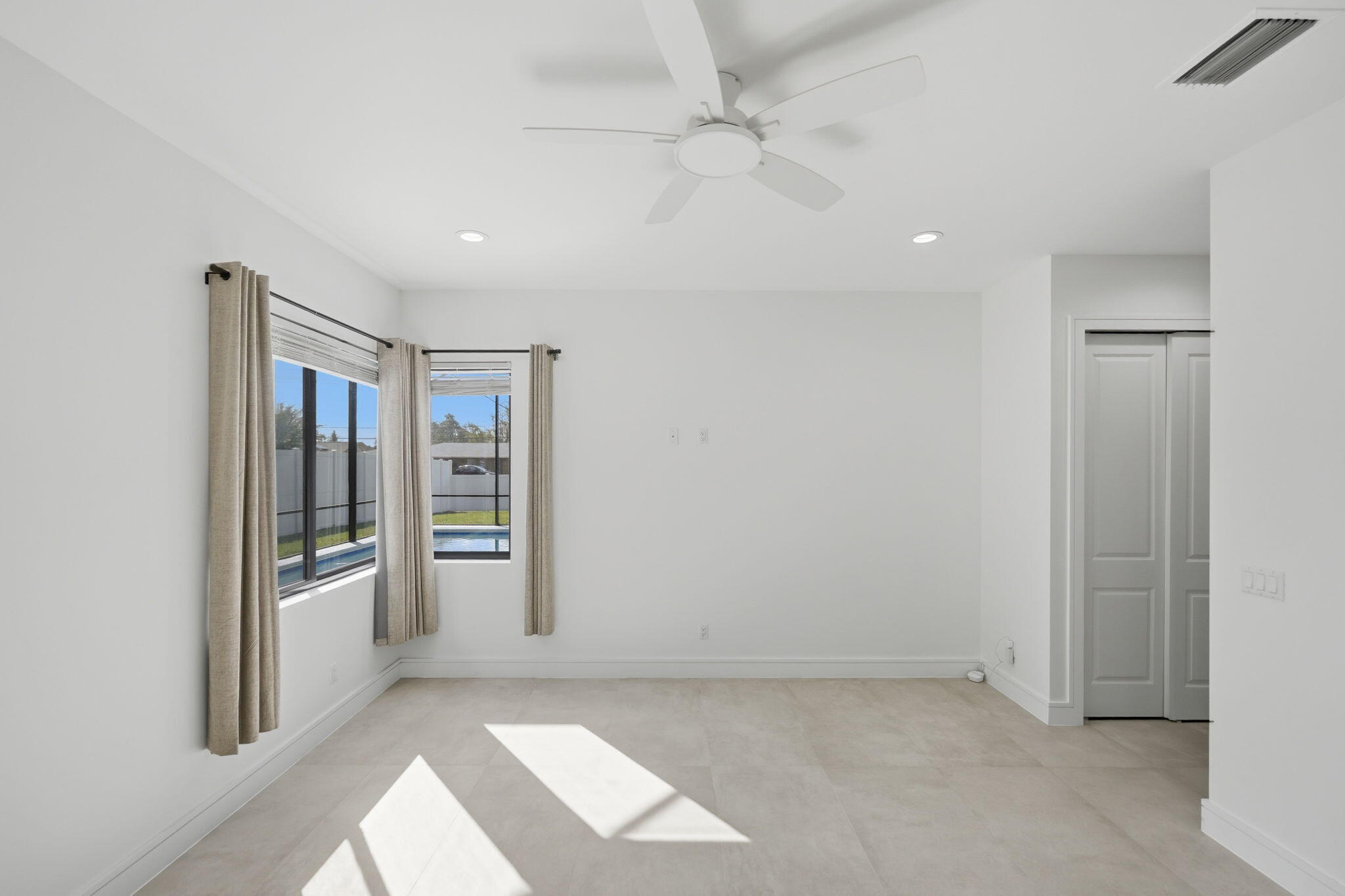 PORT ST LUCIE-SECTION 03- BLK 272 LOT 17 (MAP 34/3 - Residential