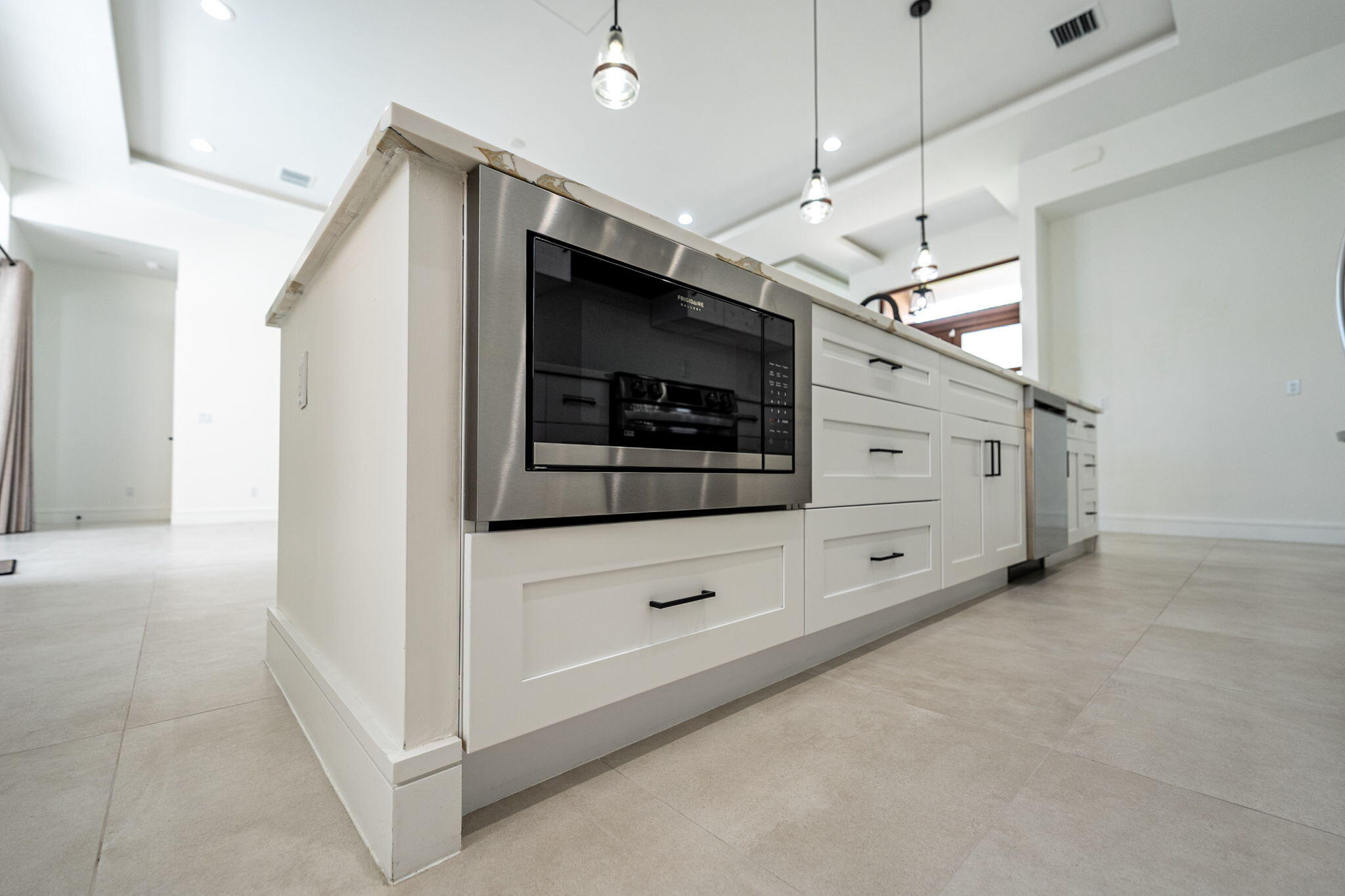 PORT ST LUCIE-SECTION 03- BLK 272 LOT 17 (MAP 34/3 - Residential