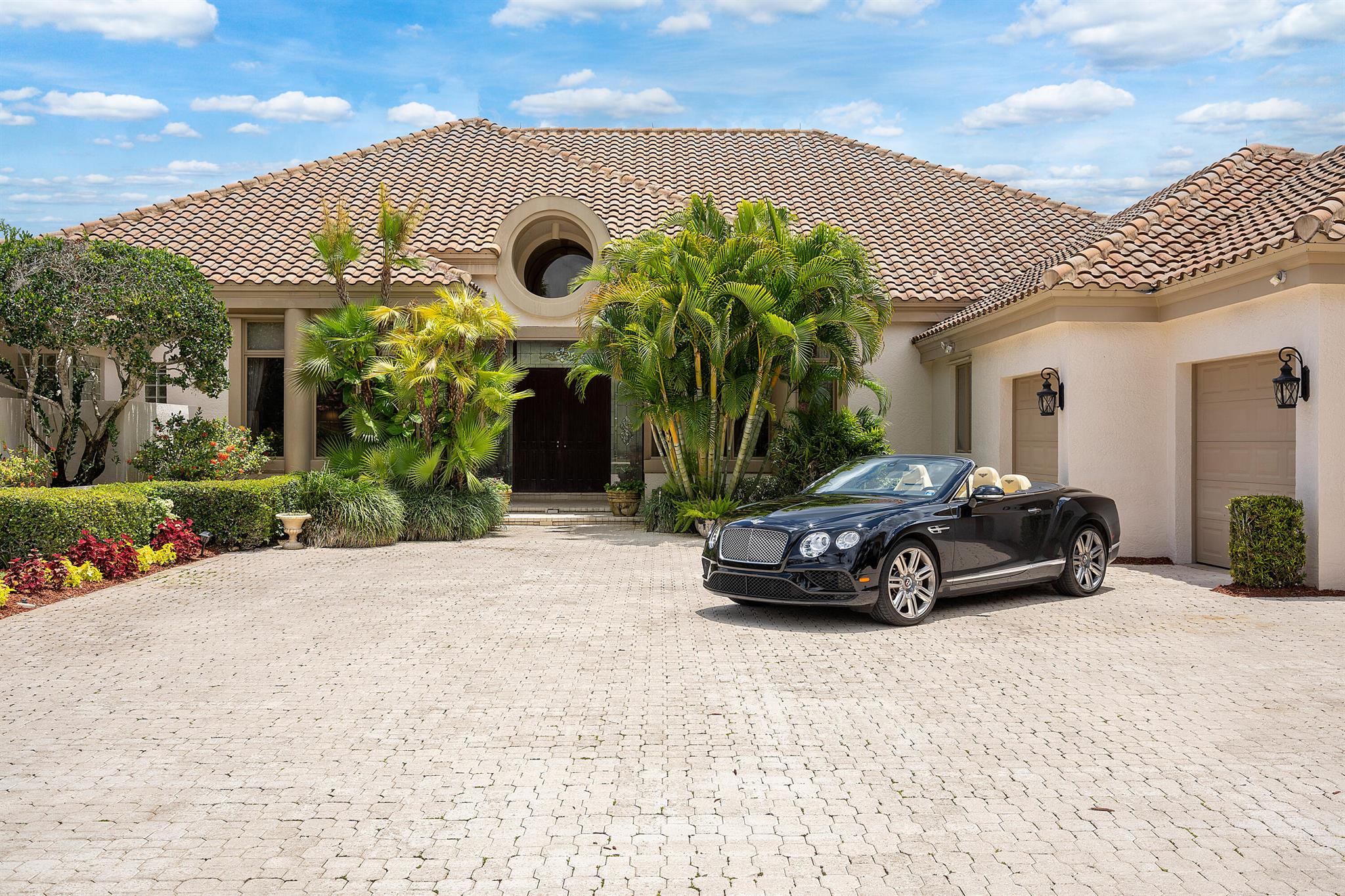 BREAKERS WEST 12 - Residential