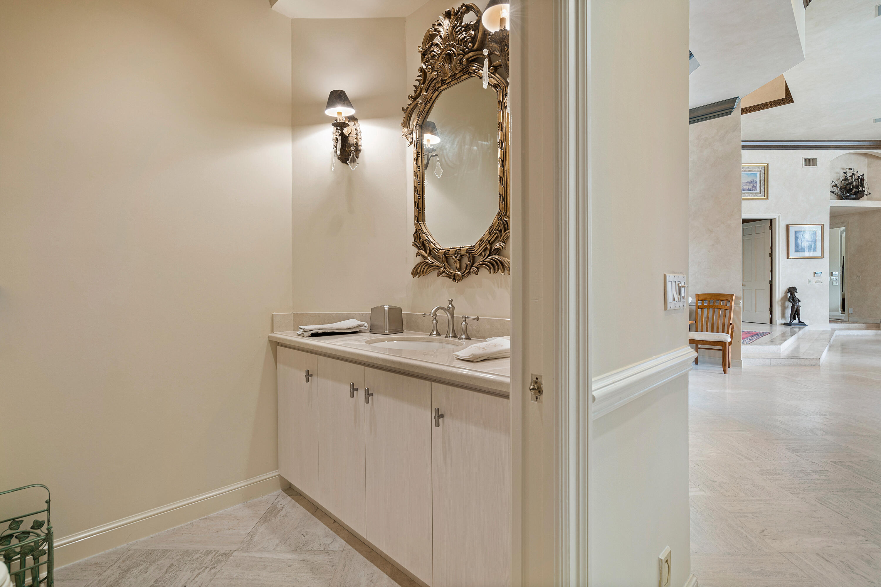 BREAKERS WEST 12 - Residential