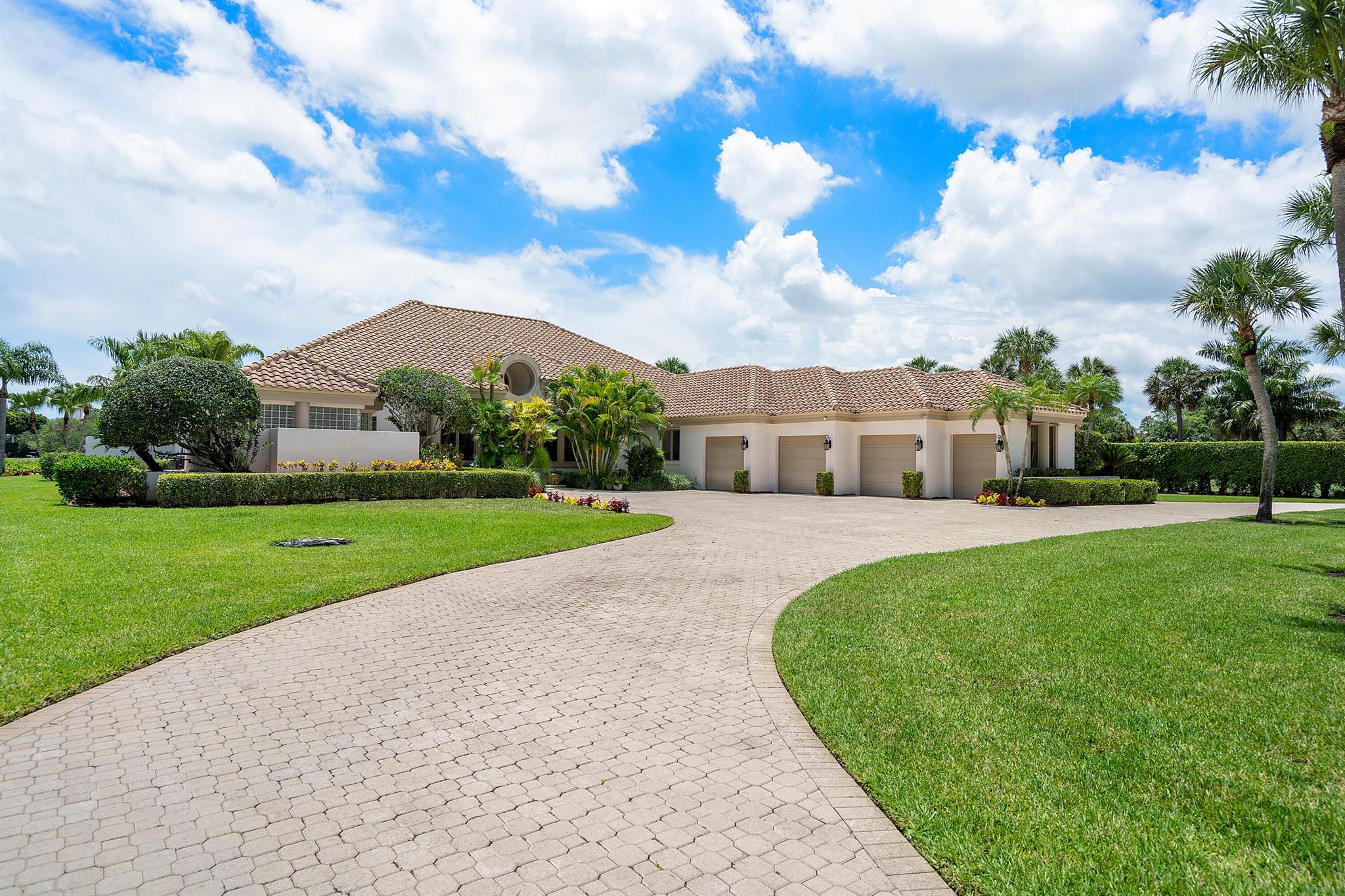 BREAKERS WEST 12 - Residential