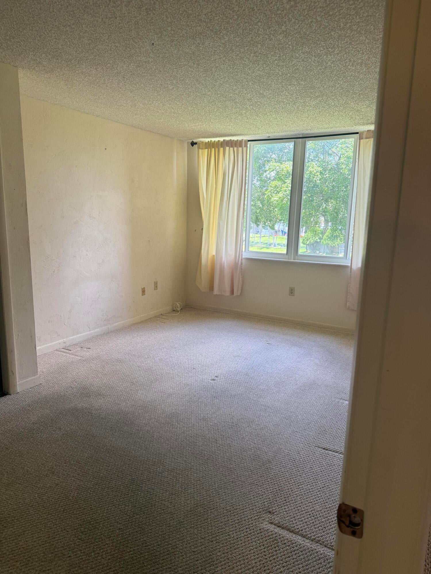 6670 Royal Palm Boulevard 205k