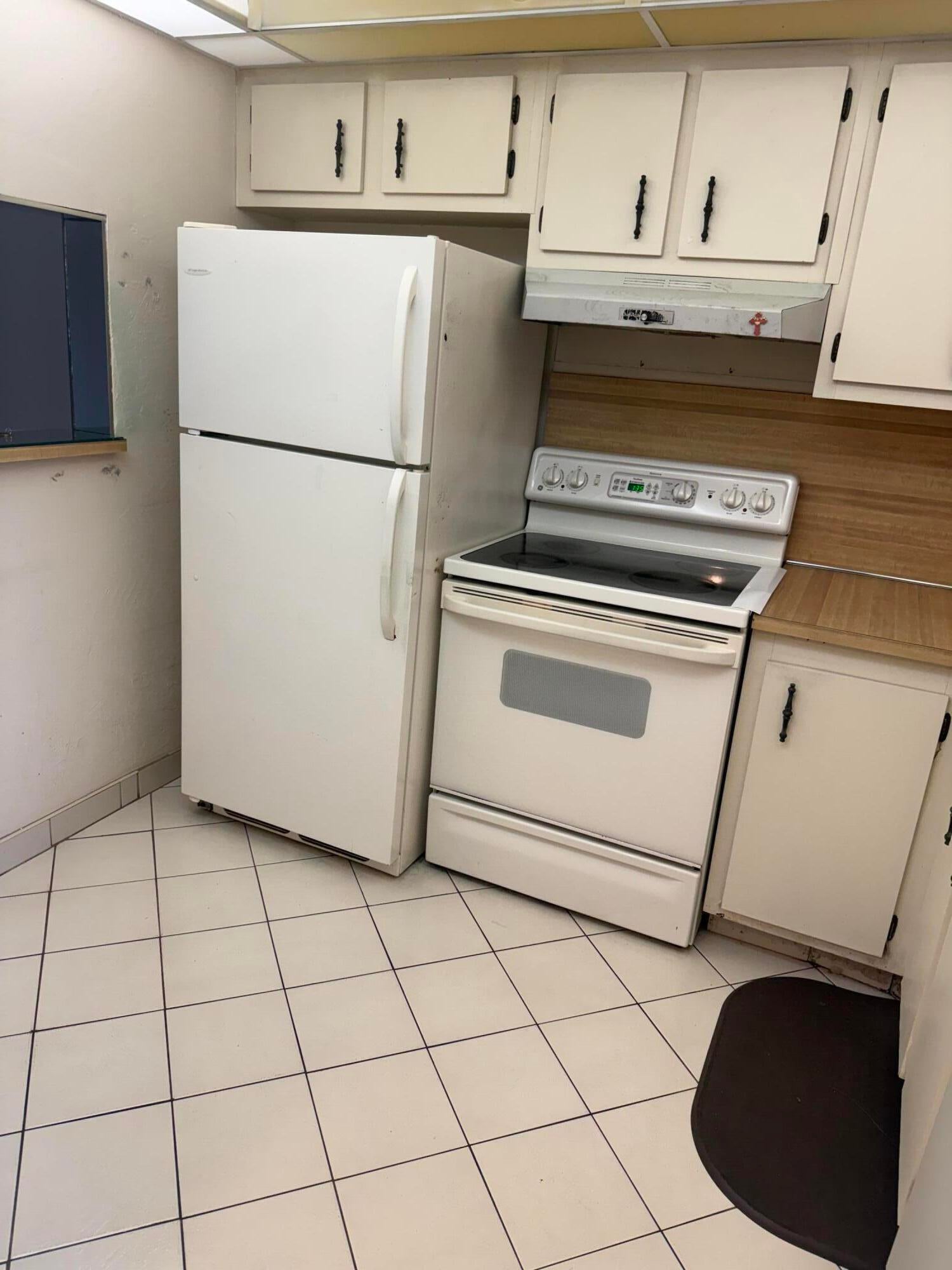 6670 Royal Palm Boulevard 205k