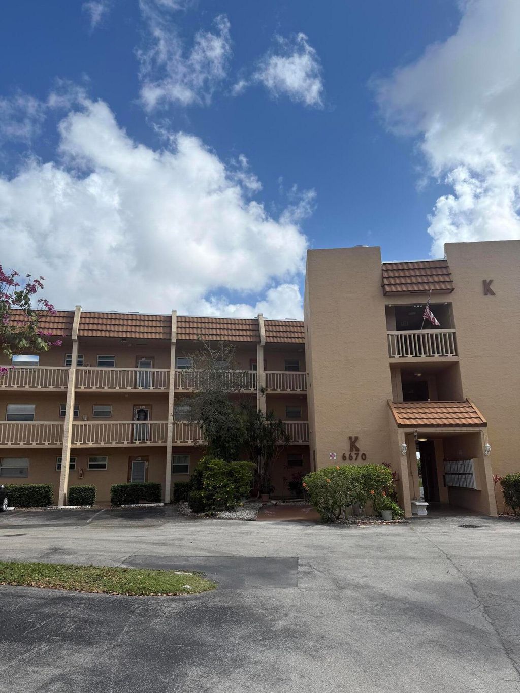 Photo of 6670 Royal Palm Boulevard #205k, Margate, FL 33063 (MLS # B26011194)
