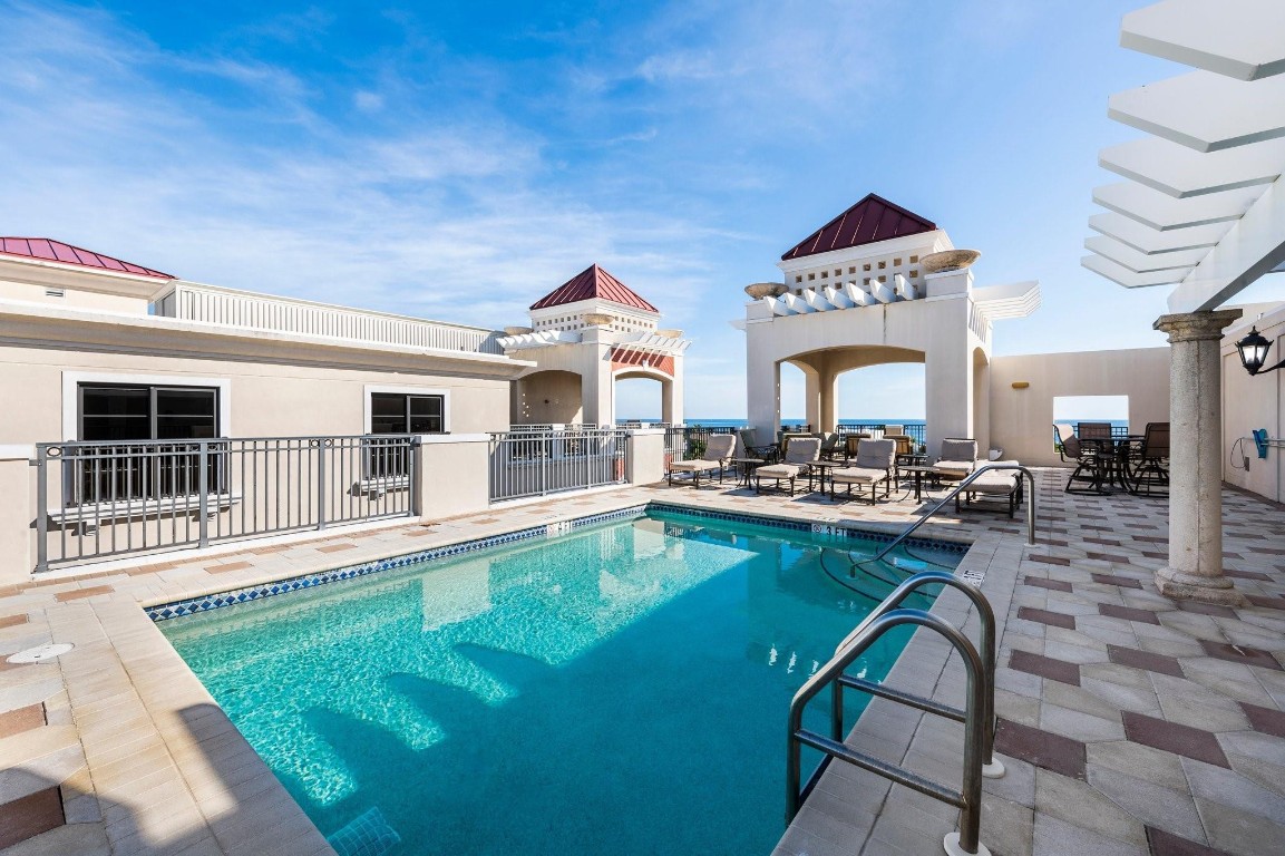 THE FOUNTAINS - Residential