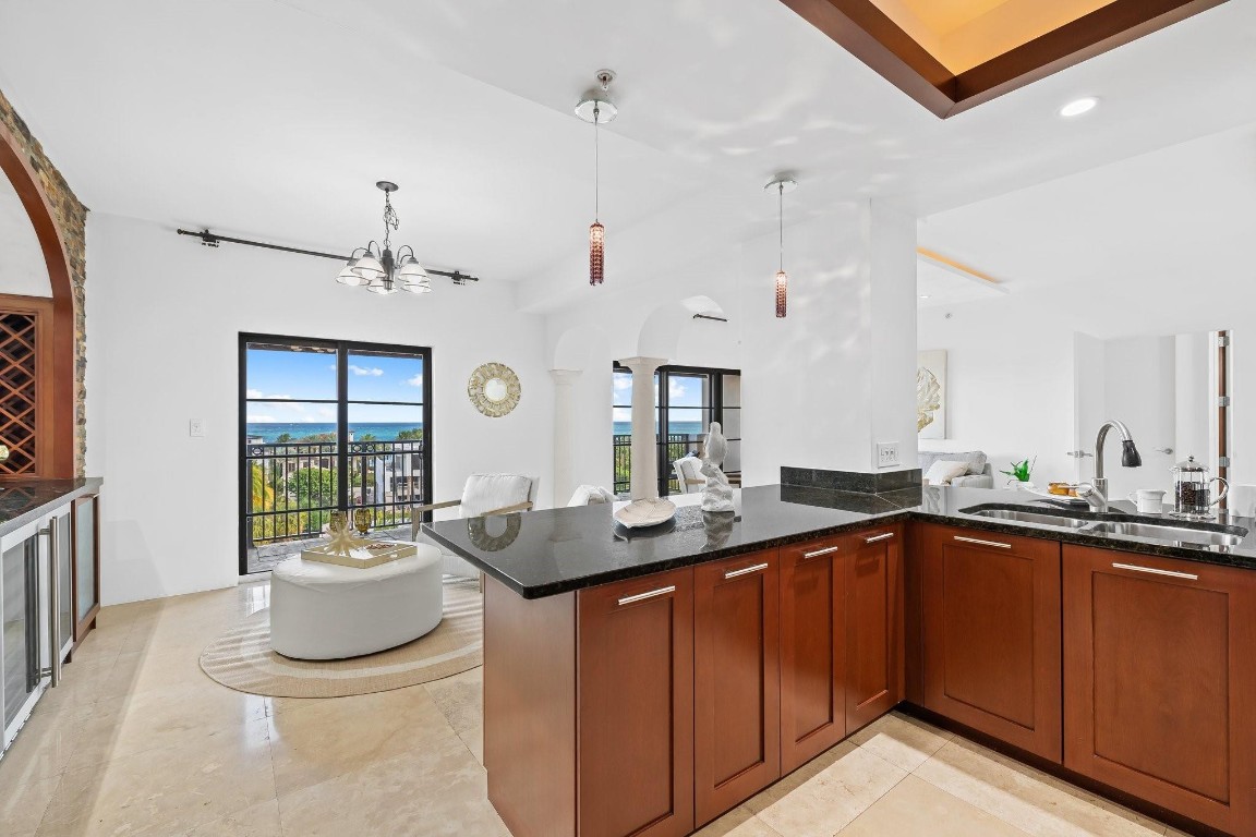 THE FOUNTAINS - Residential