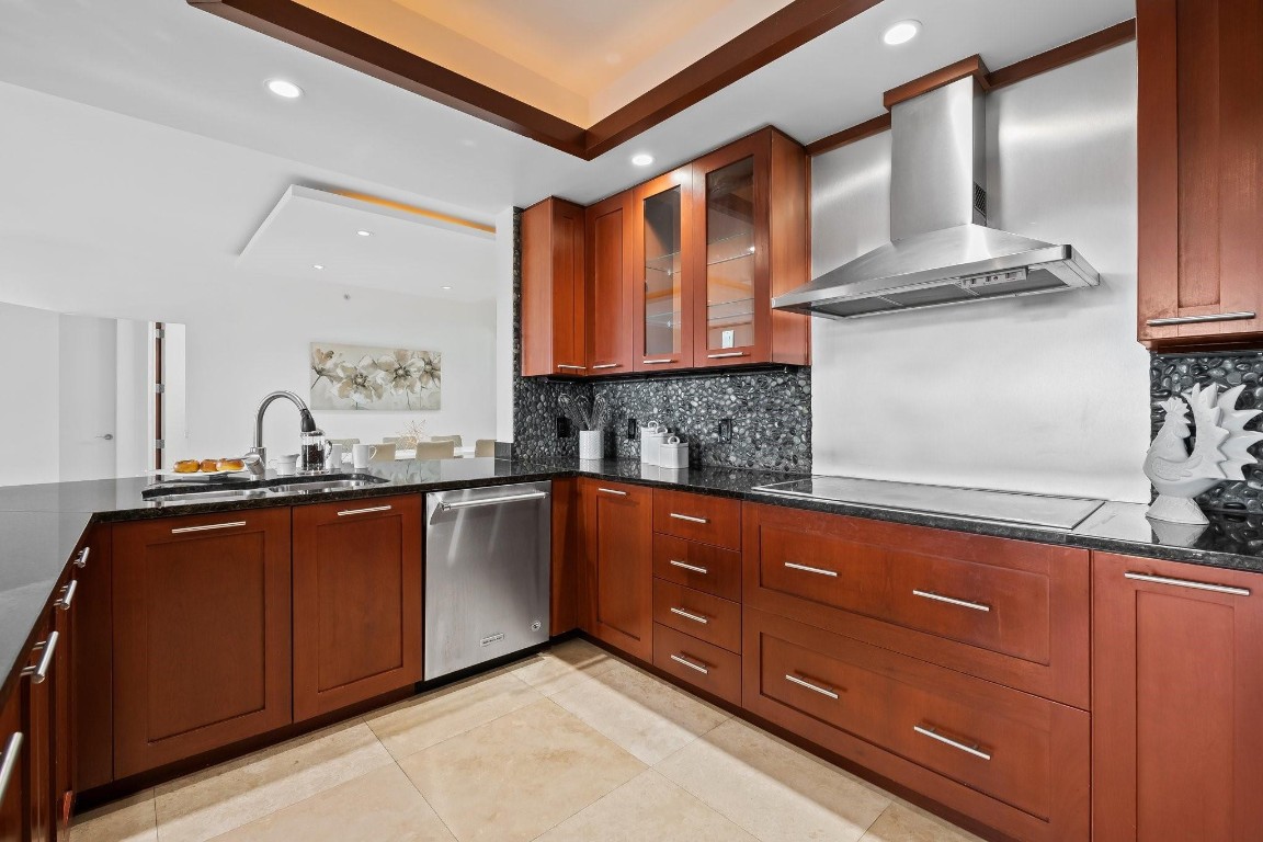 THE FOUNTAINS - Residential